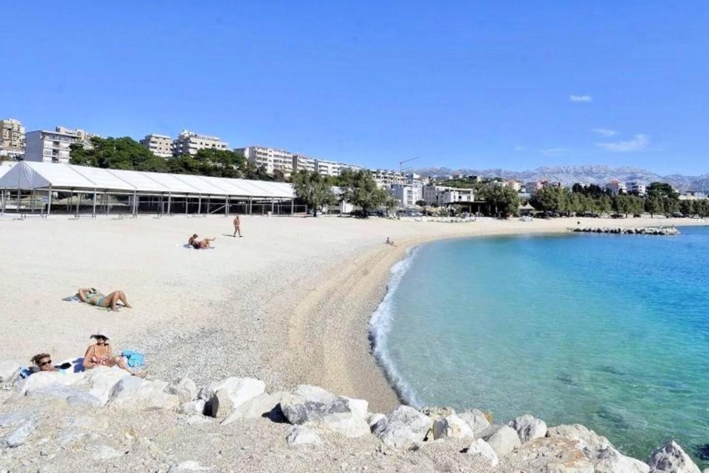 Apartment Near Trstenik With Secure Parking Split