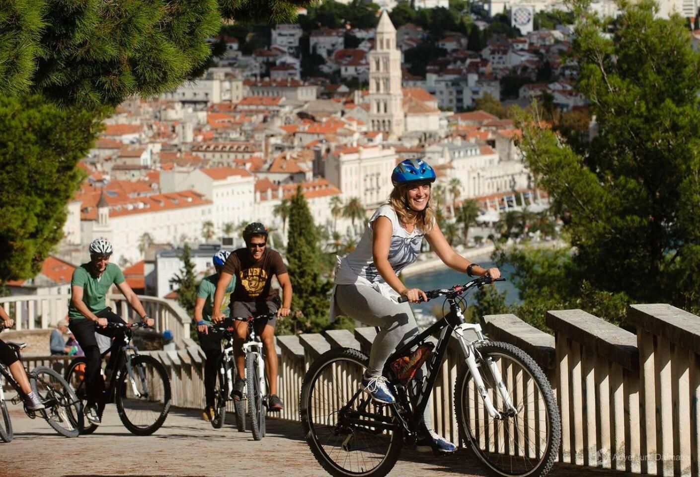Apartment Near Trstenik With Secure Parking Split