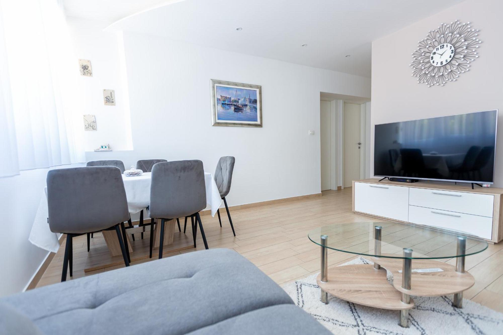 Satureja Montana Apartman Split