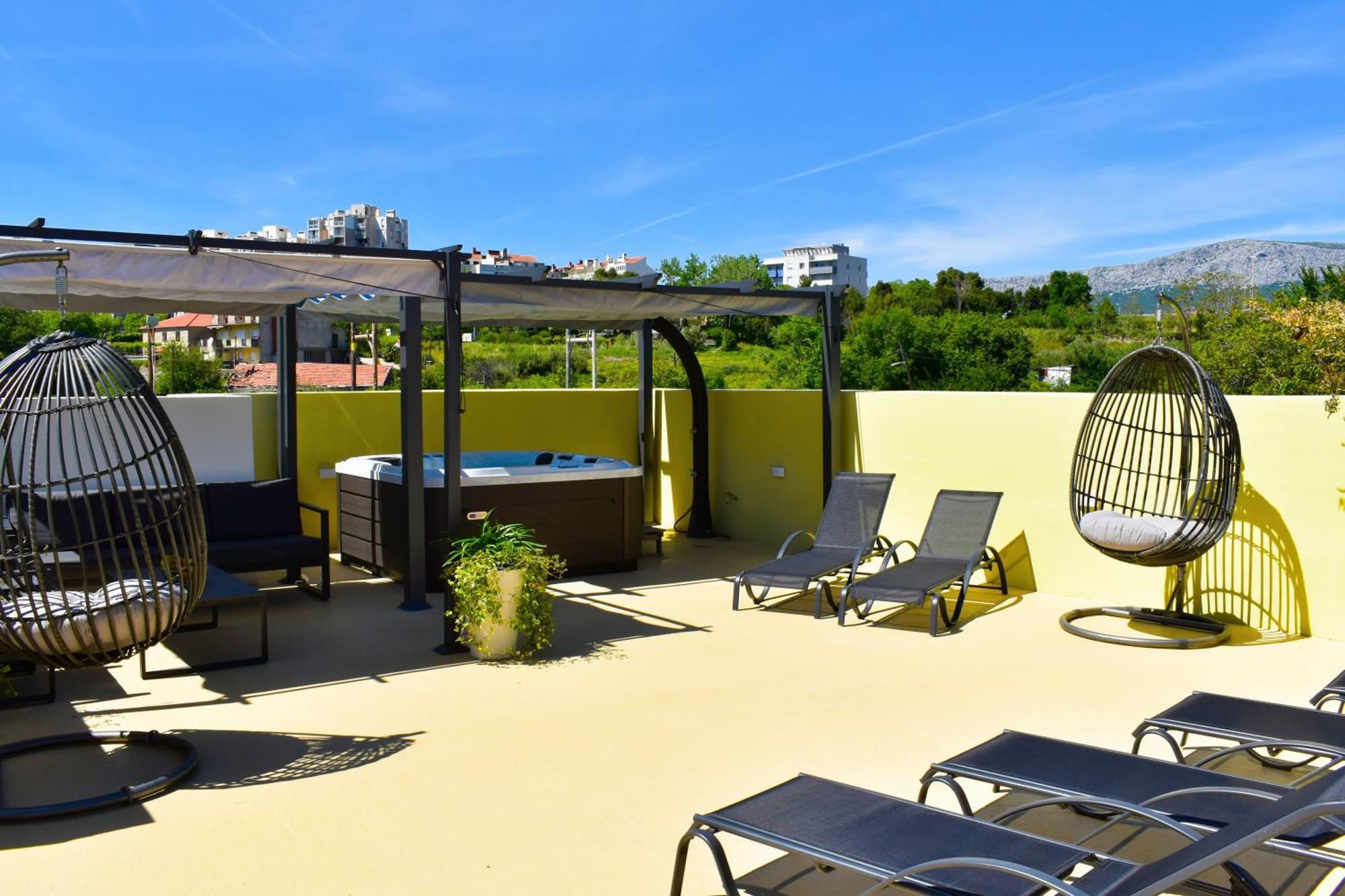 Apartment Maslic Split