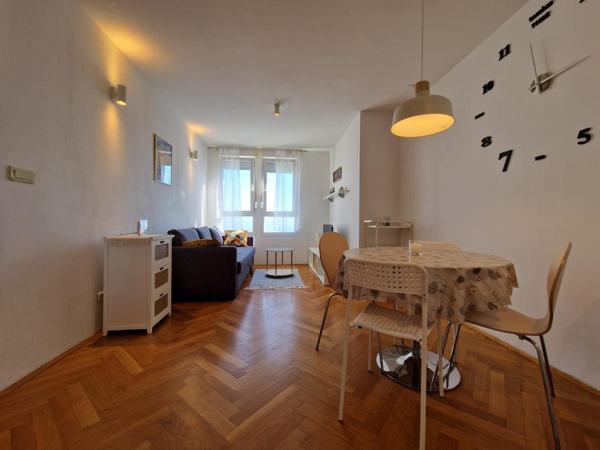 Ivan Apartment *
