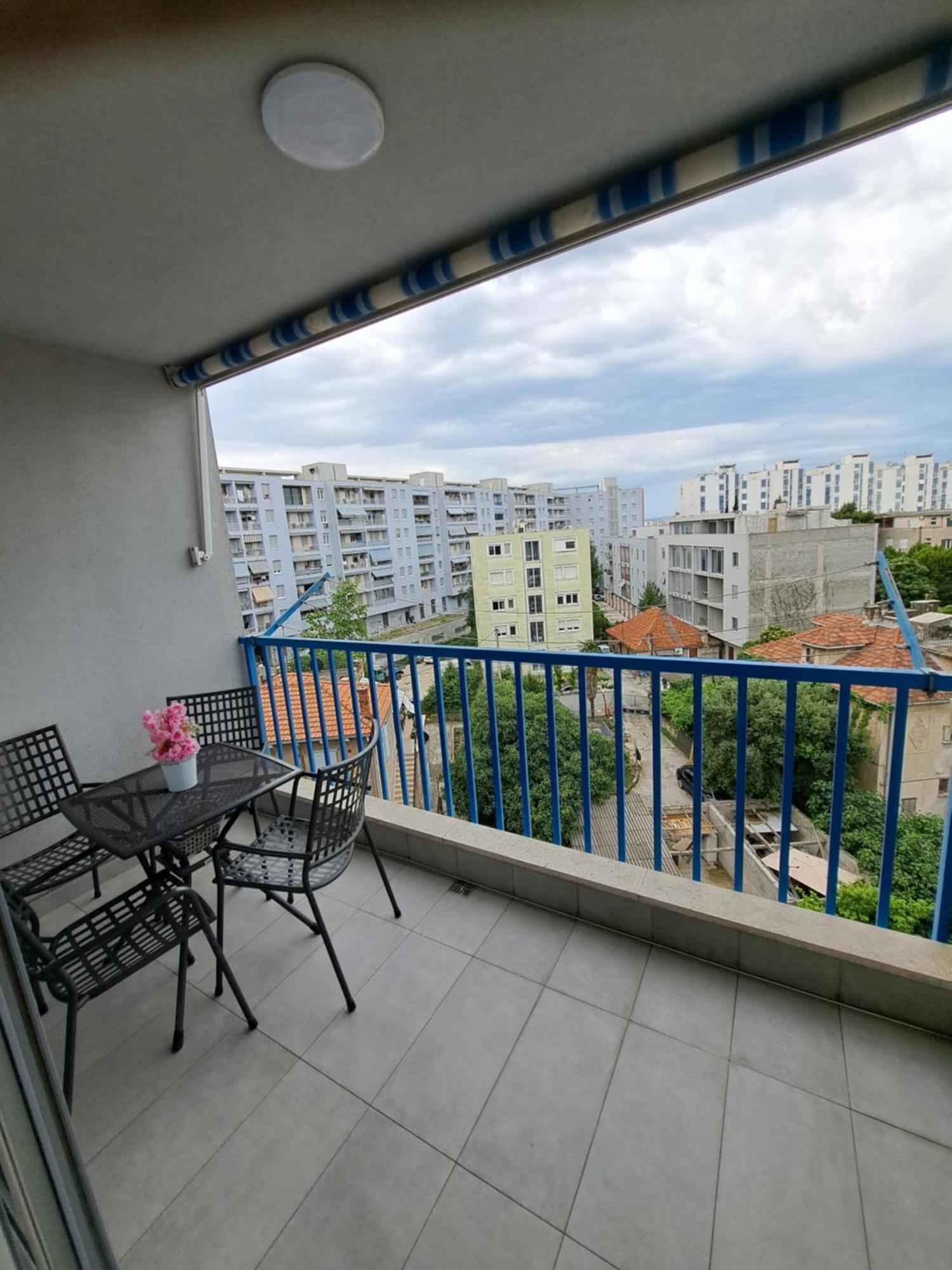 In Split, Near The Old Town, Three Rooms, Balcony, Garage Split