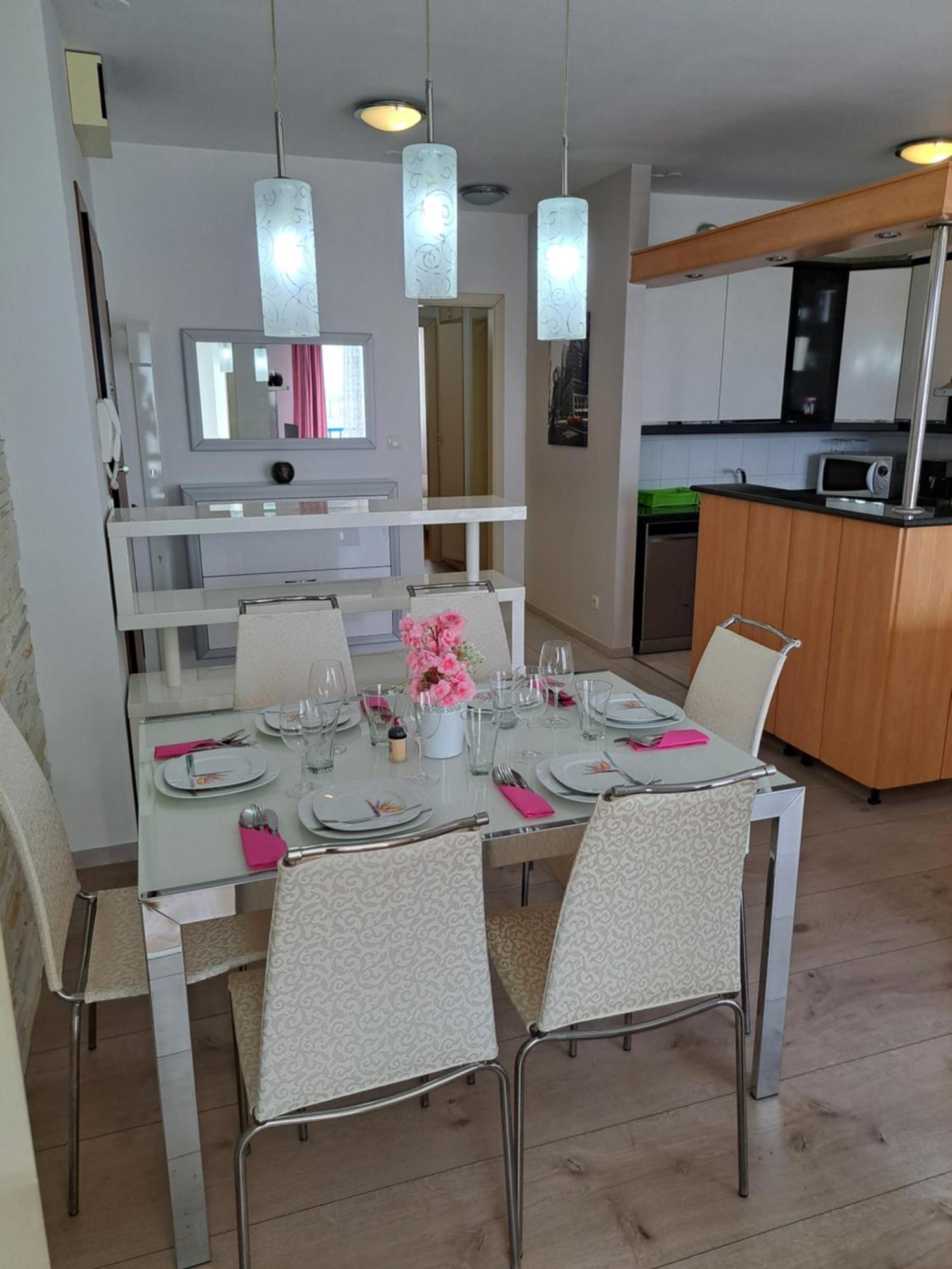 In Split, Near The Old Town, Three Rooms, Balcony, Garage