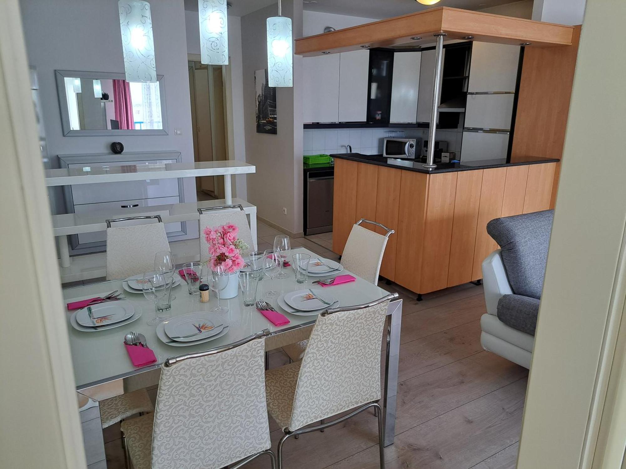 In Split, Near The Old Town, Three Rooms, Balcony, Garage Apartment