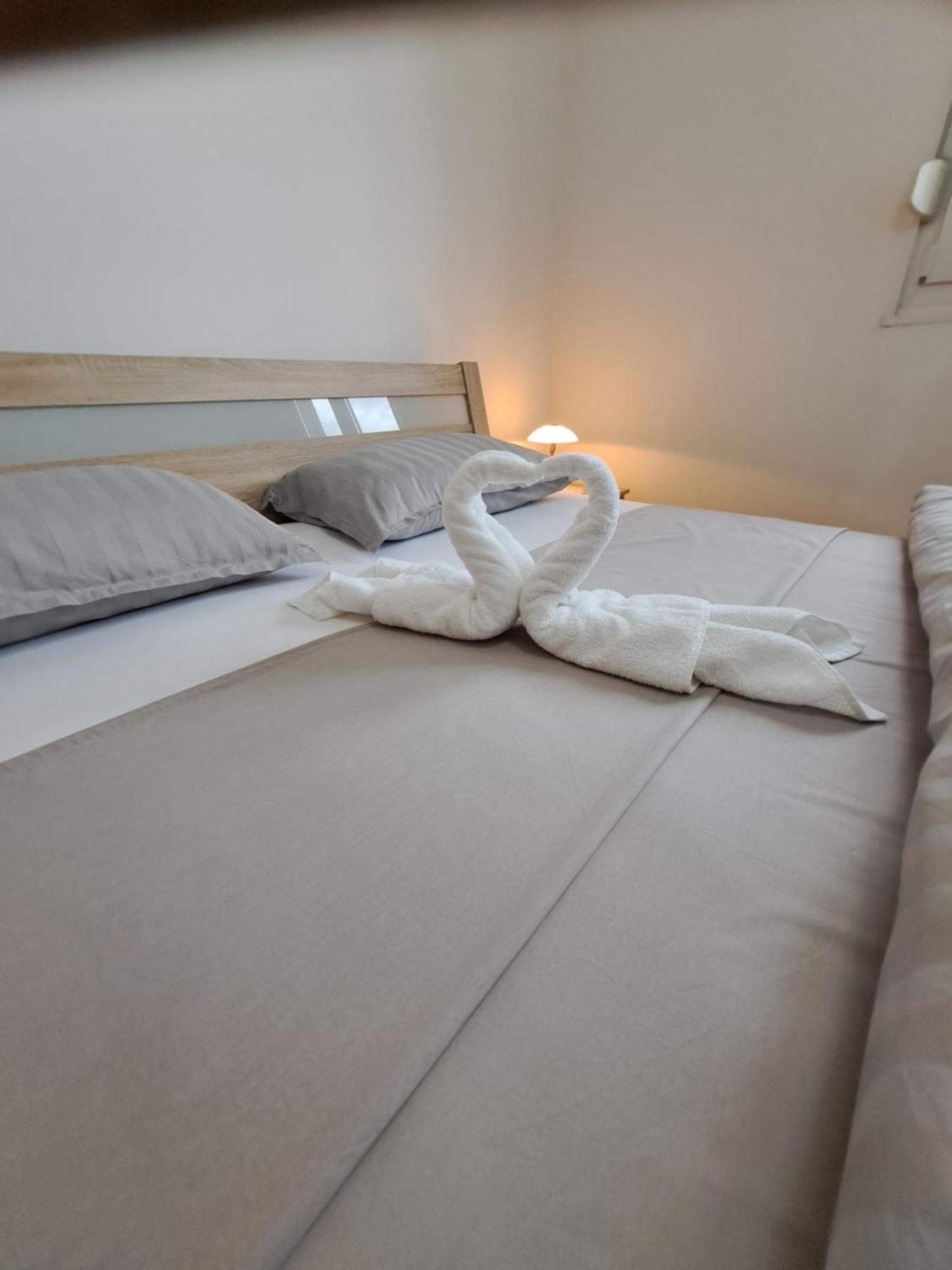 In Split, Near The Old Town, Three Rooms, Balcony, Garage Apartment