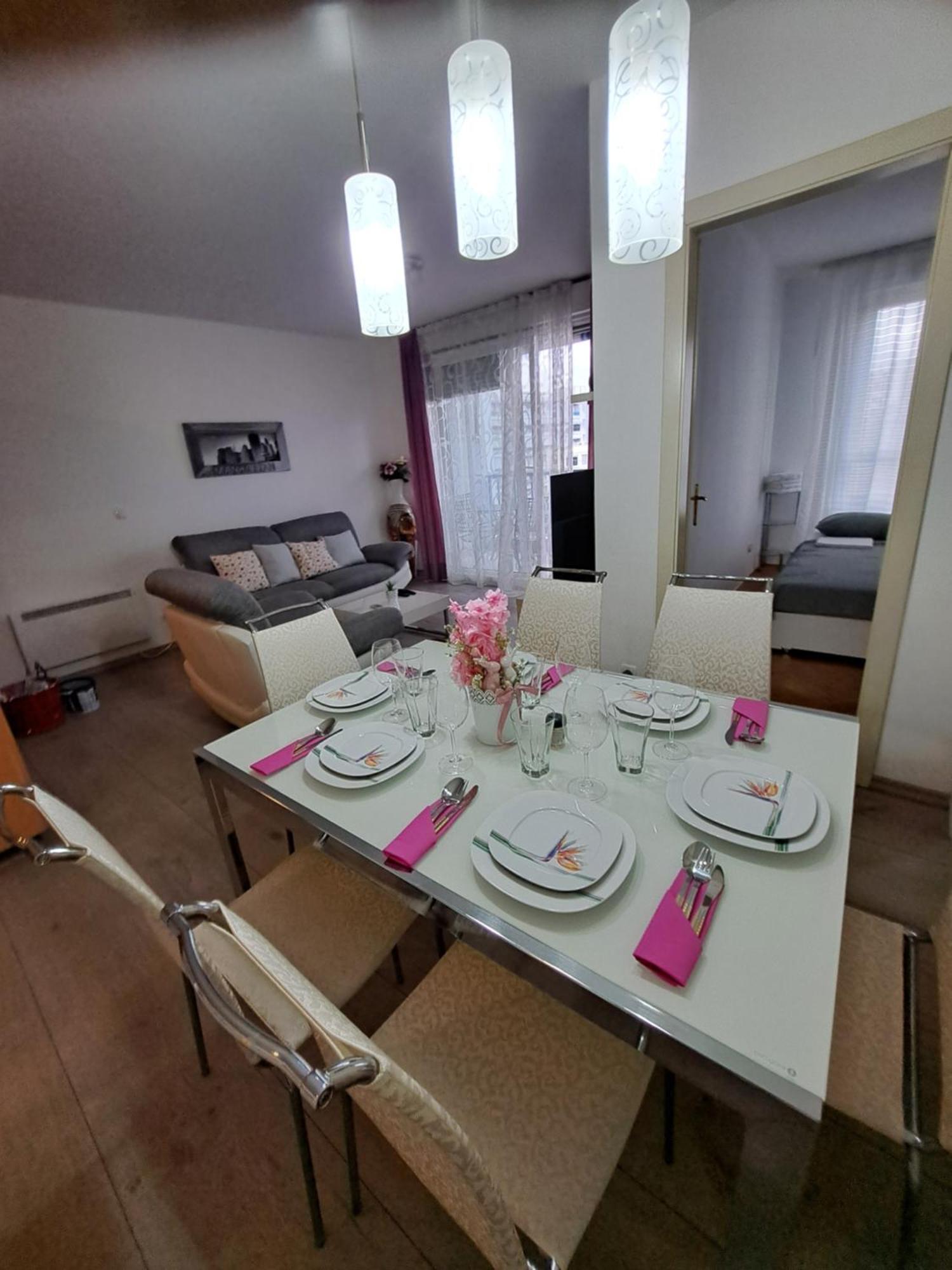 In Split, Near The Old Town, Three Rooms, Balcony, Garage *