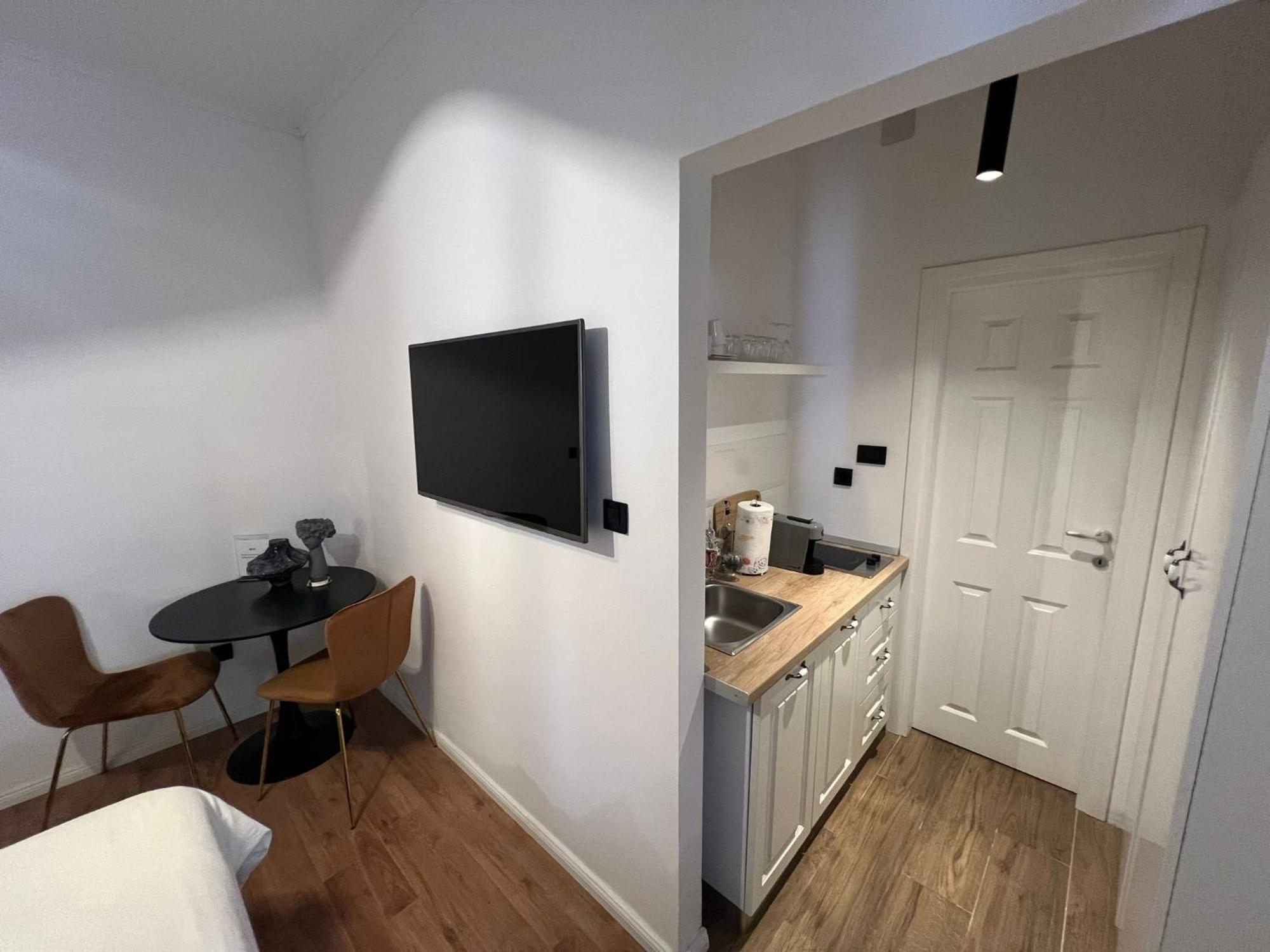 Apartment Ani Split