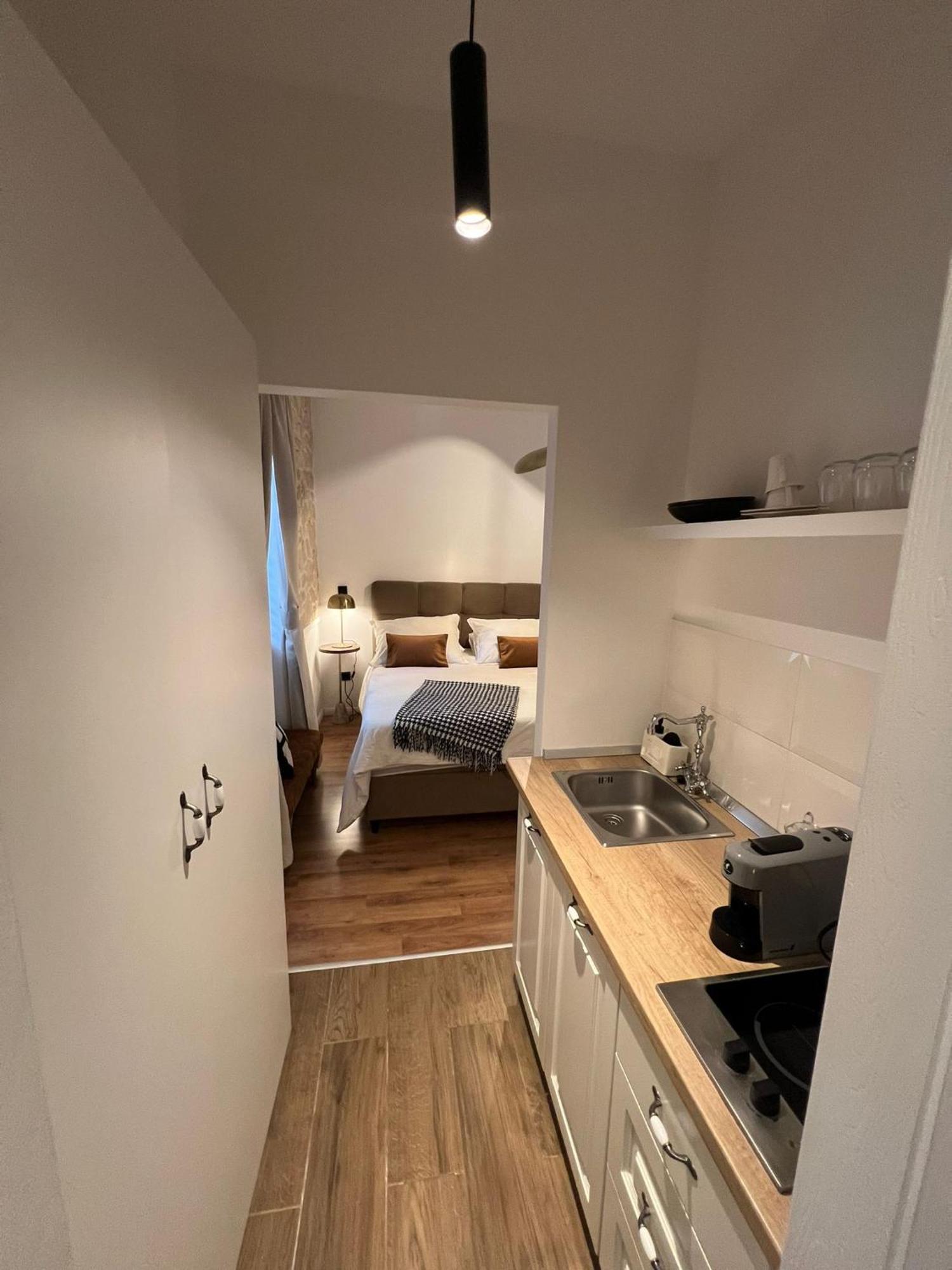 Ani Apartment
