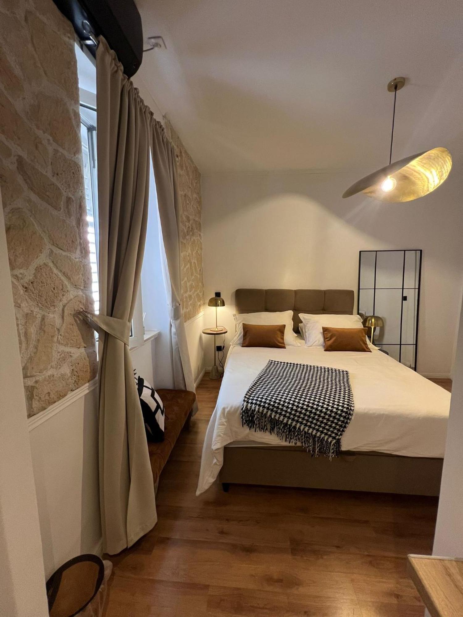 Apartment Ani Split