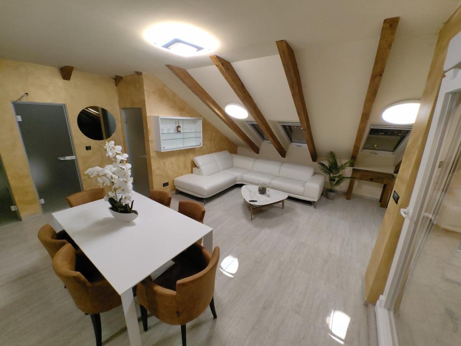 Apartment Luxury Stobrec *