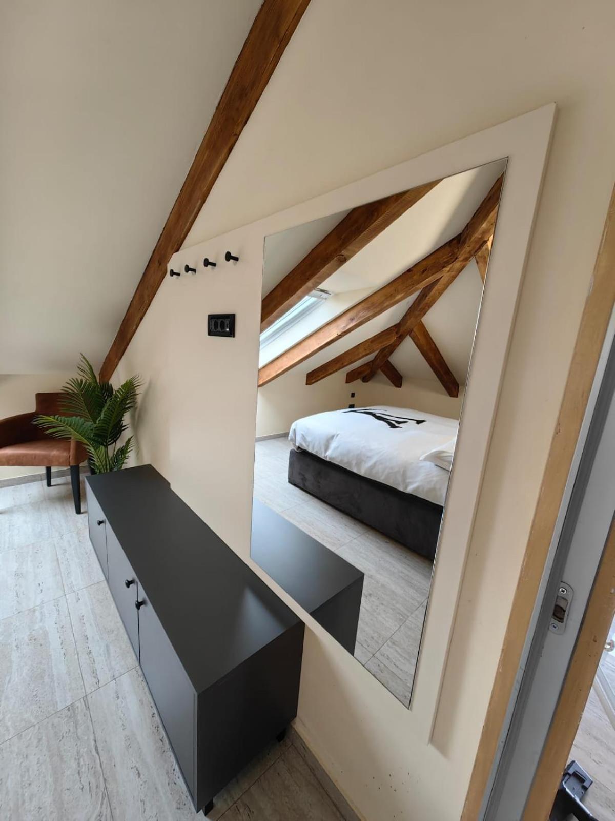 Luxury Stobrec Apartment
