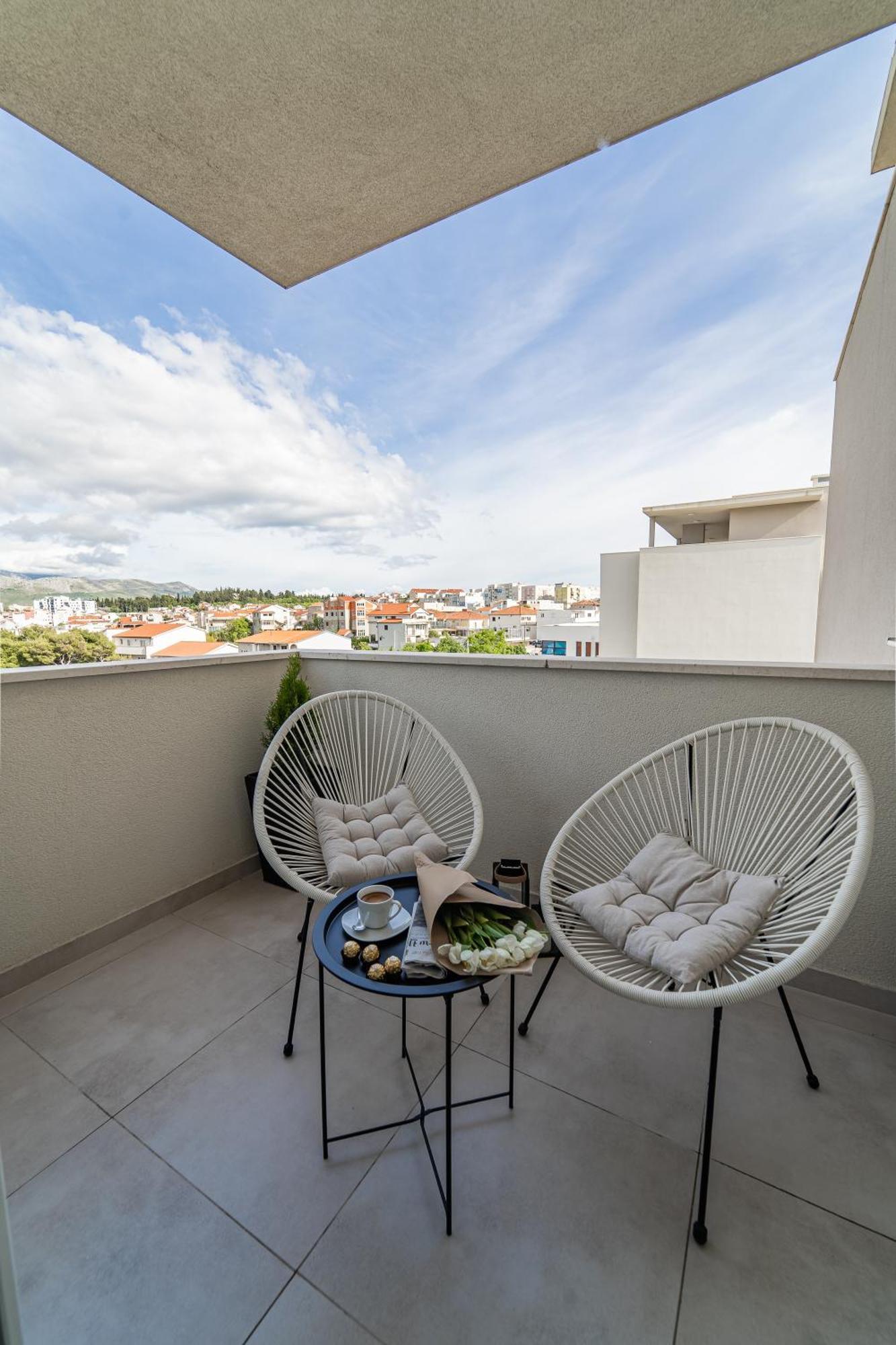 Natali Apartment