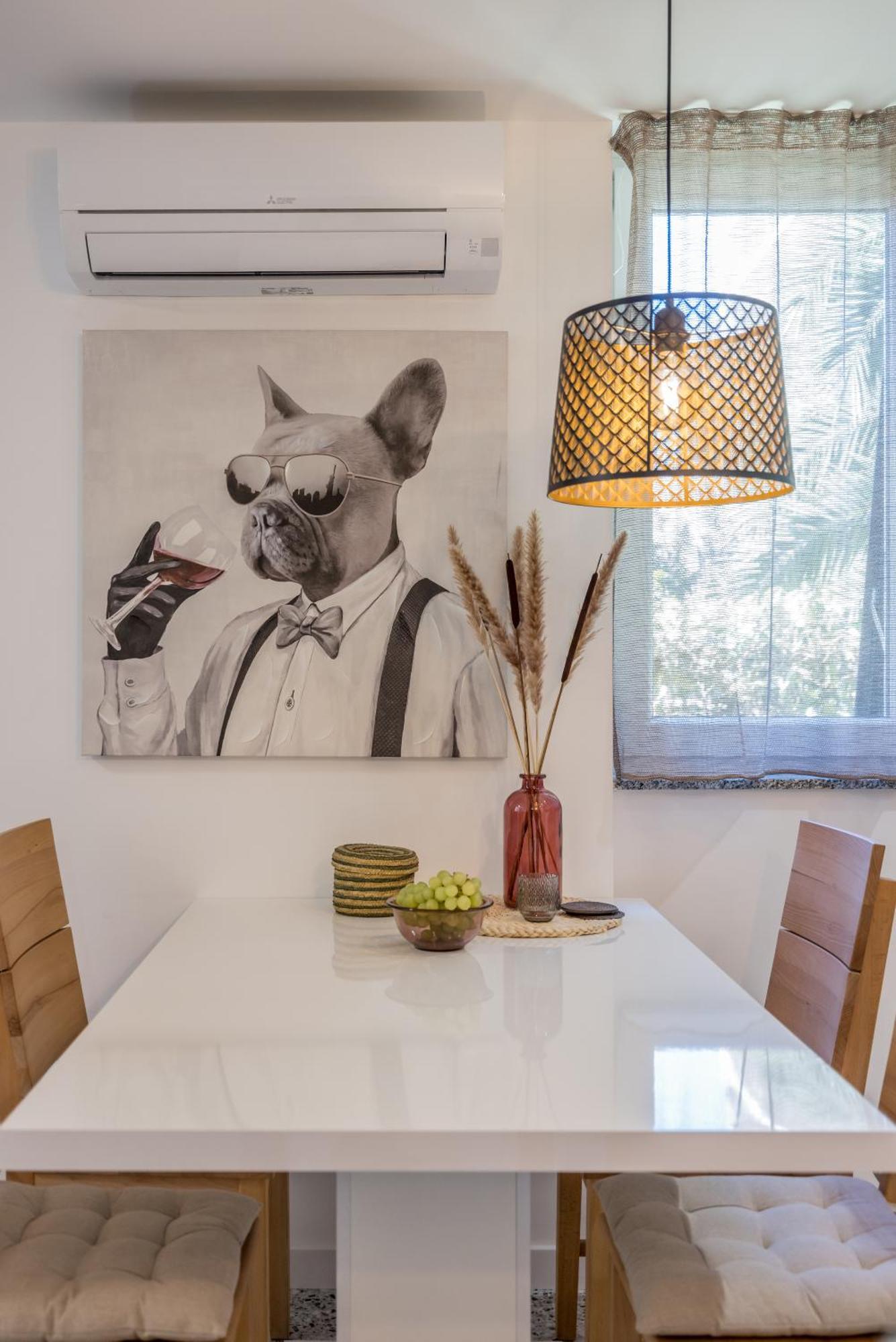 Olive Shade - Near The Beach Apartment Split