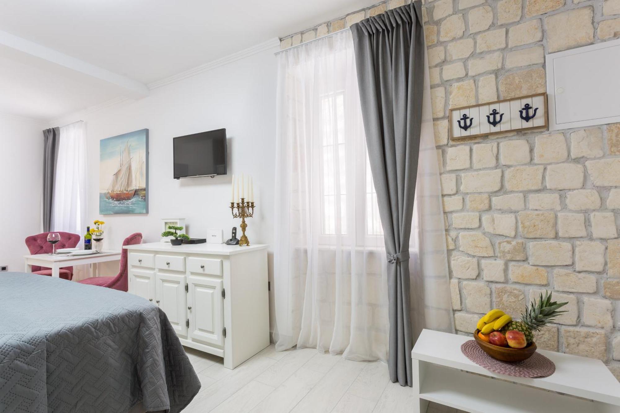 Arbol Apartment