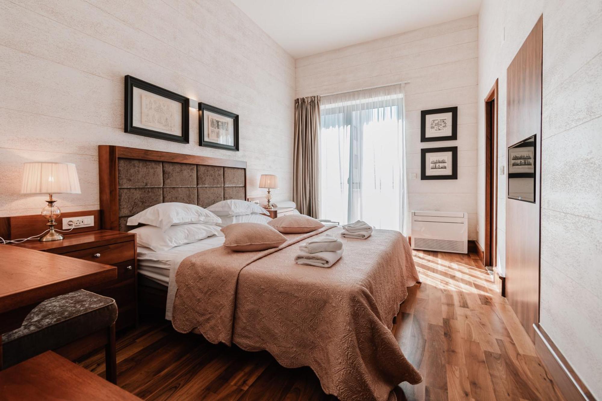 Apartment Penthouse Vinci *