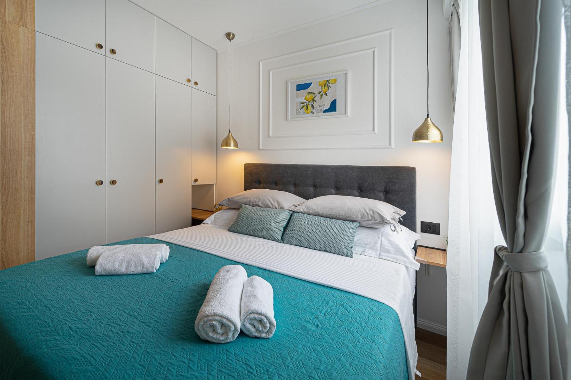 Lemon & Sun Apartment *