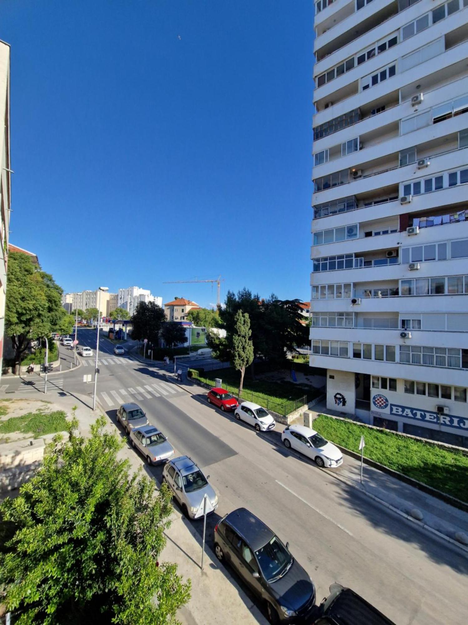 Modern For 2 In The Center Of The Town