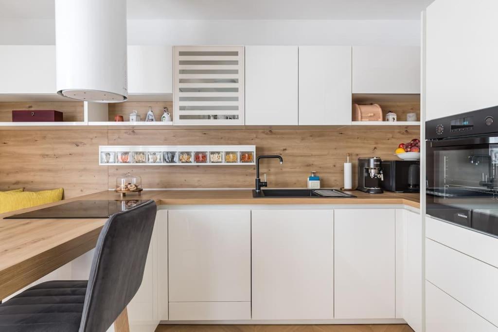 Apartman Luxury Marijeta, Sea View, Free Parking Split