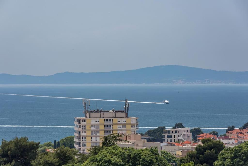 Luxury Marijeta, Sea View, Free Parking Apartment *