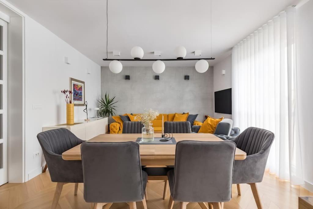 Luxury Marijeta, Sea View, Free Parking Apartman