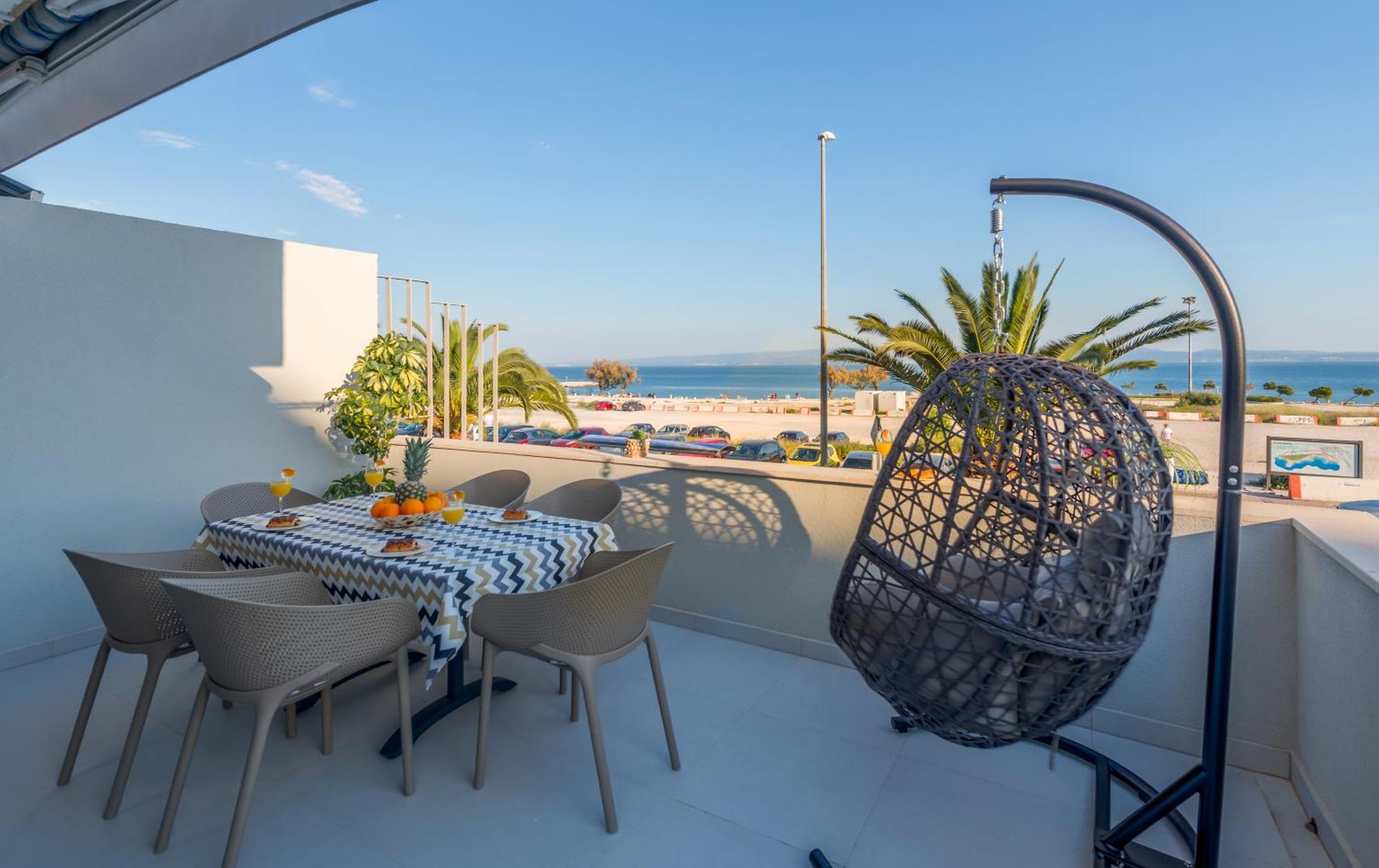 Beachfront Znjan *