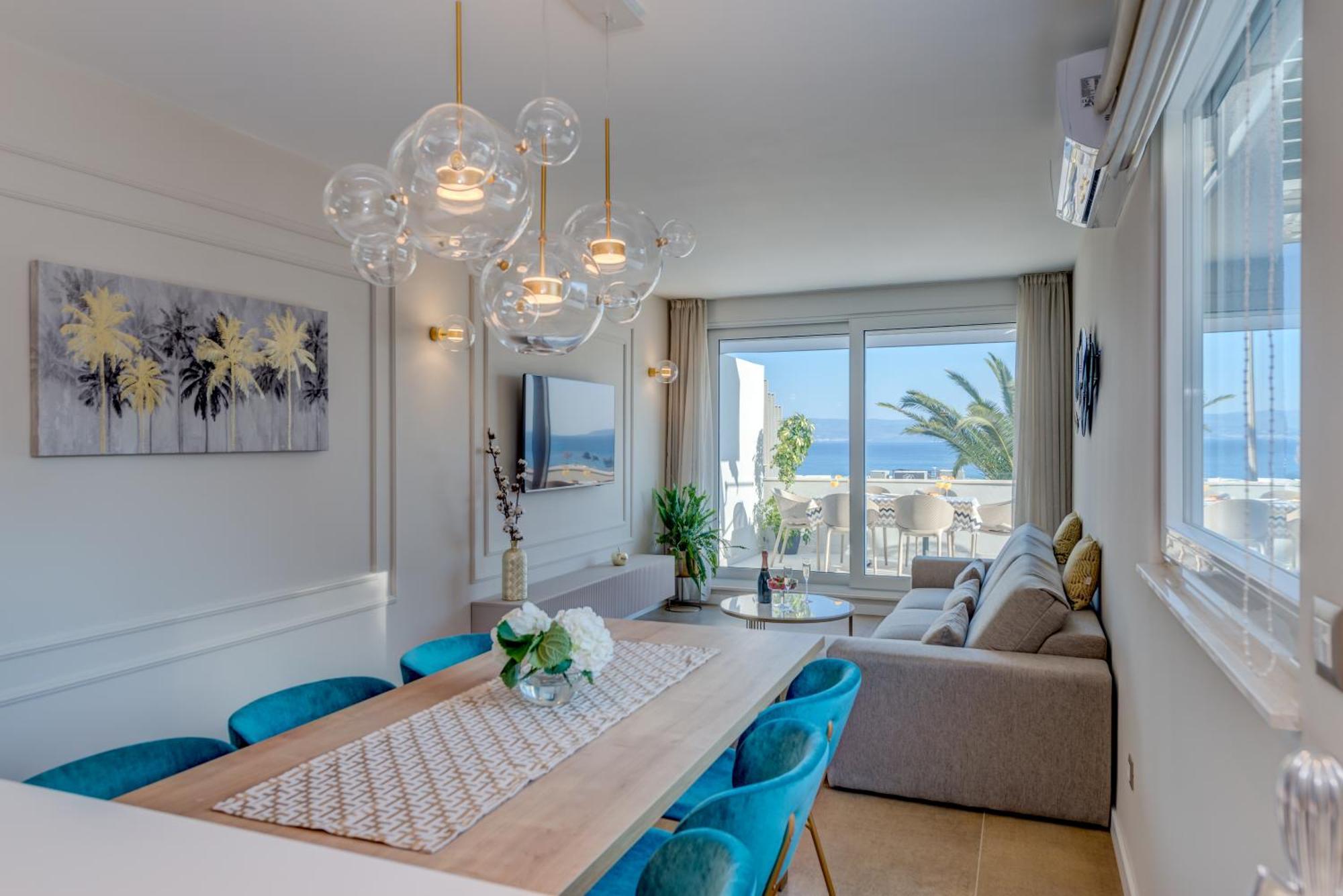 Beachfront Znjan Apartment Split