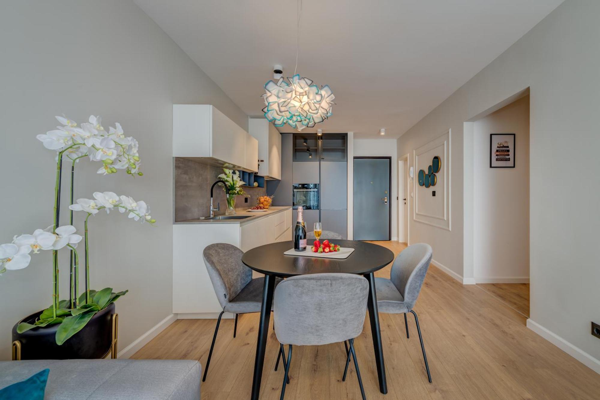 Apartment Beachfront Znjan