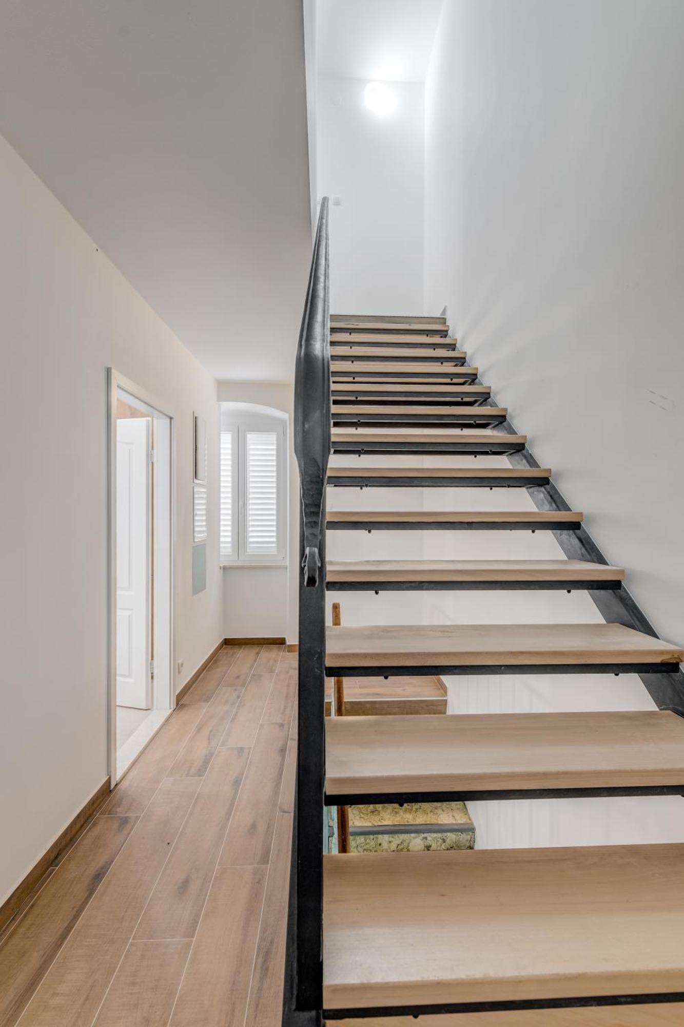 Inmotion Luxury Apartment