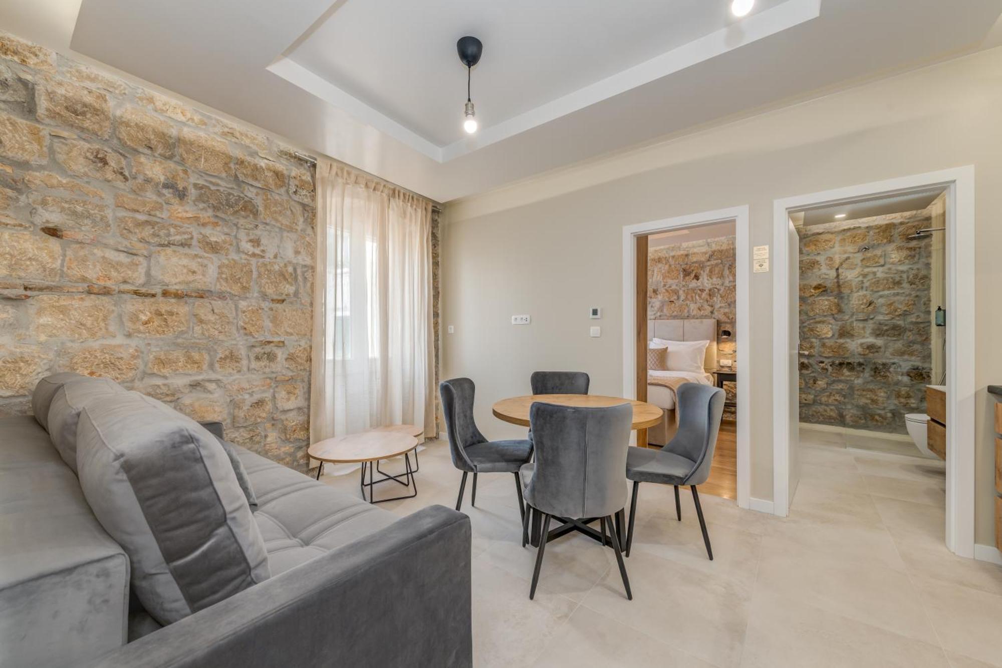 Inmotion Luxury Apartment *