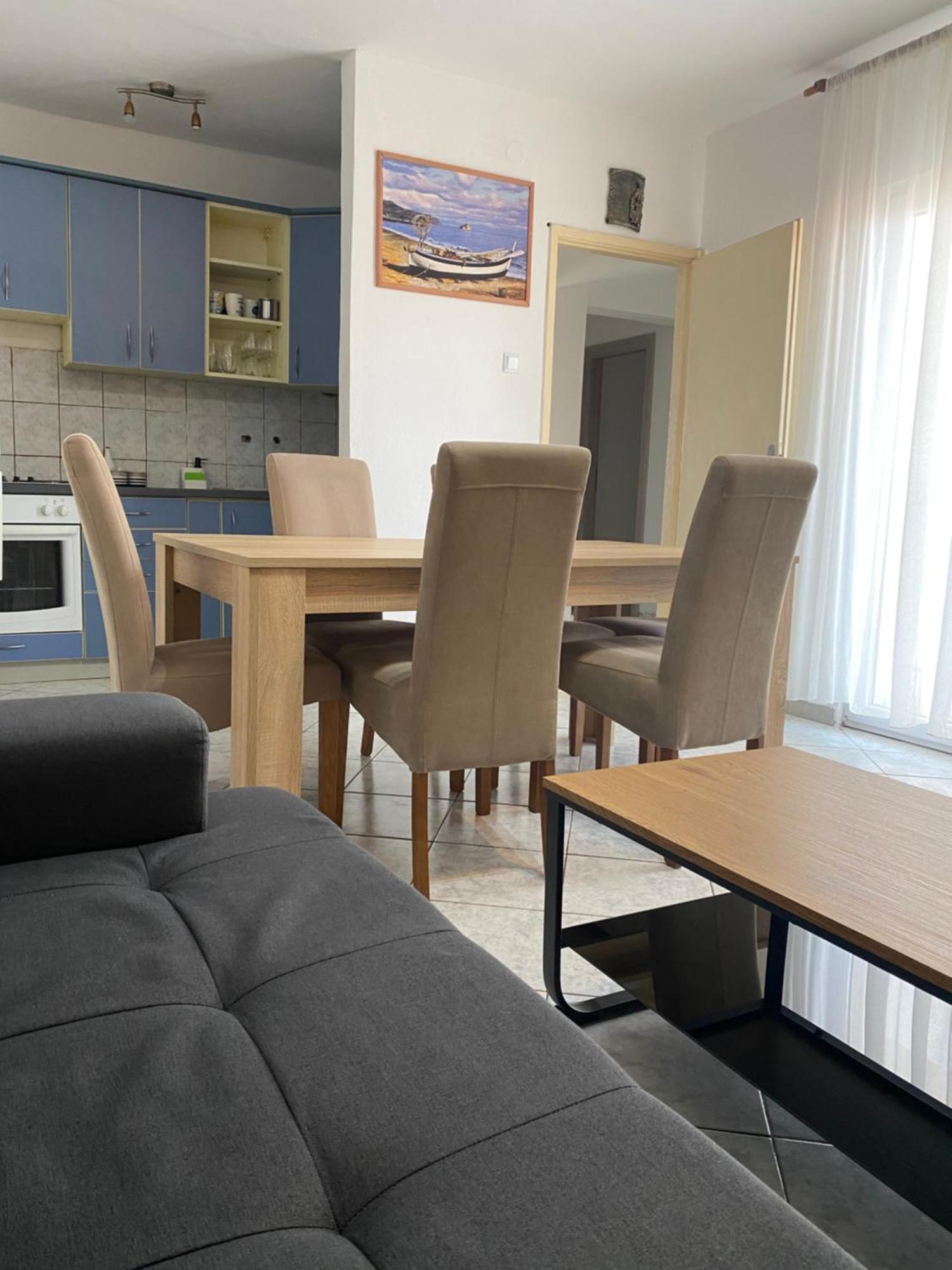 Olive Apartment