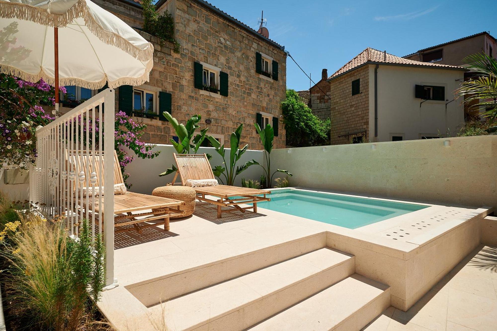 Ibella Boutique 4*