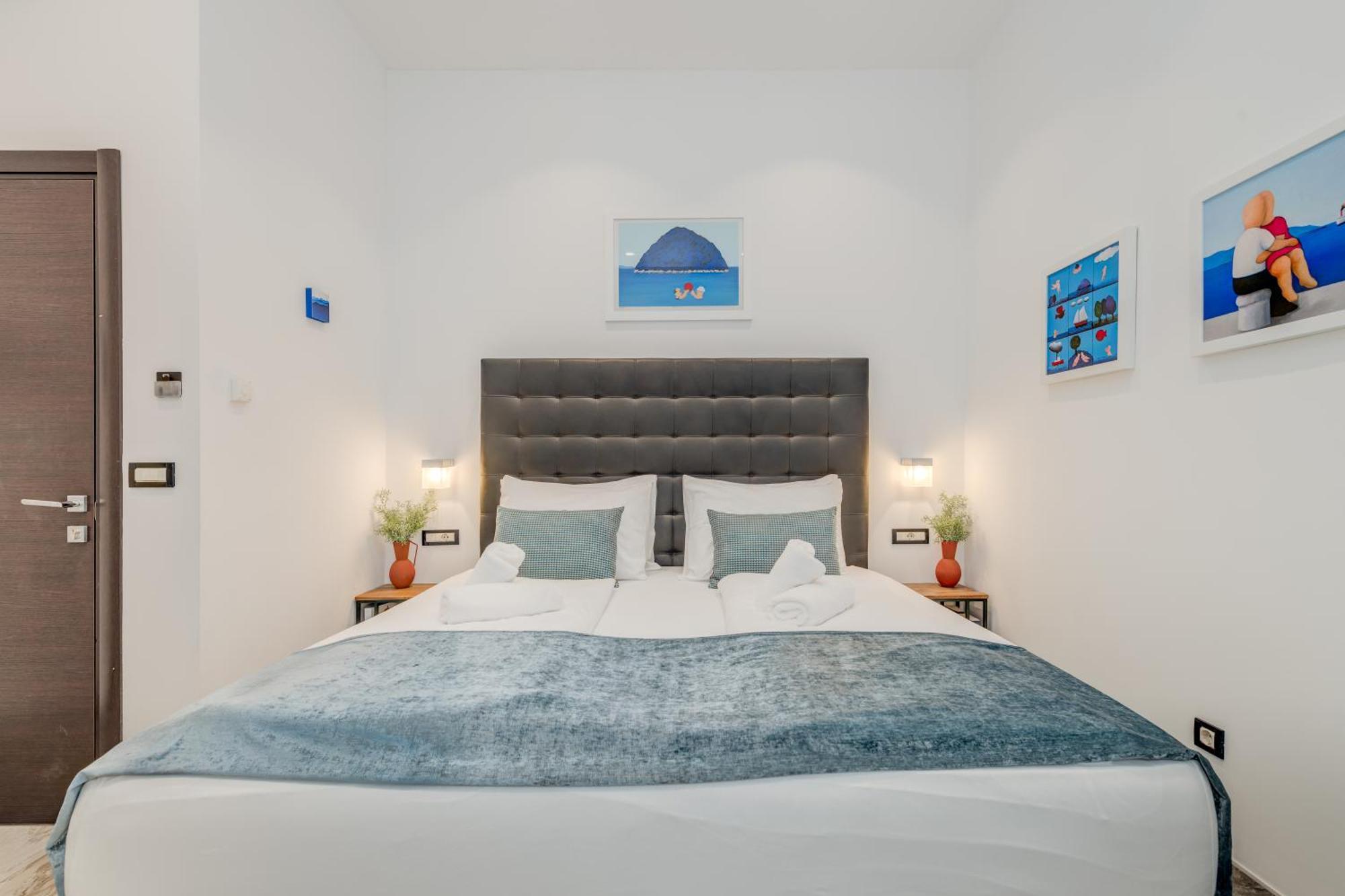 Tango Luxury 4* Split