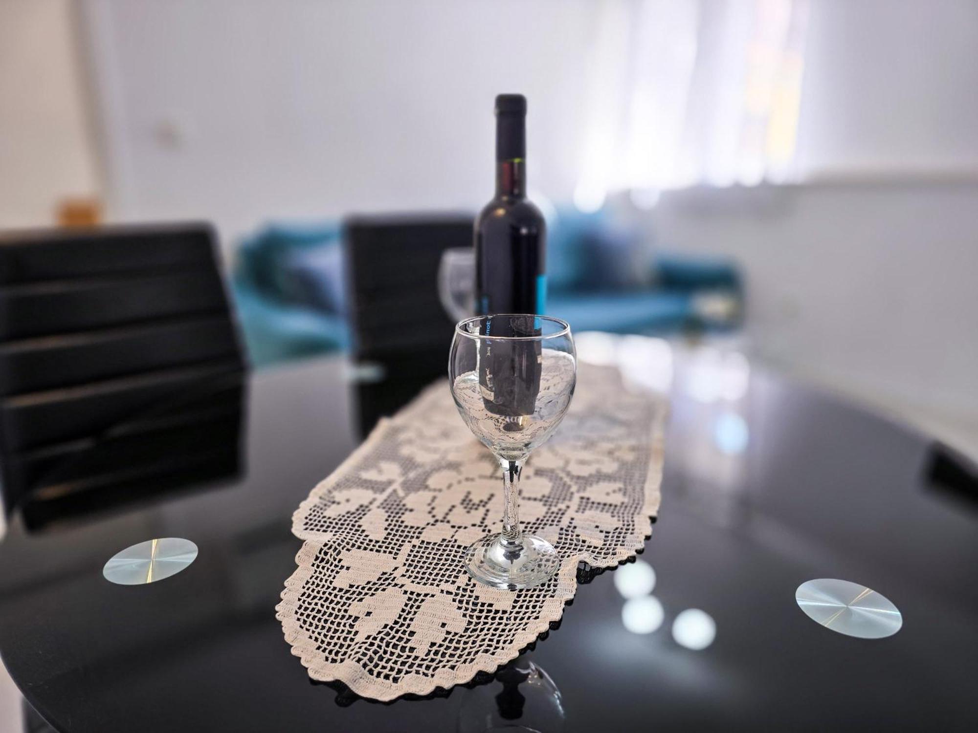 Apartment Stone House Varos
