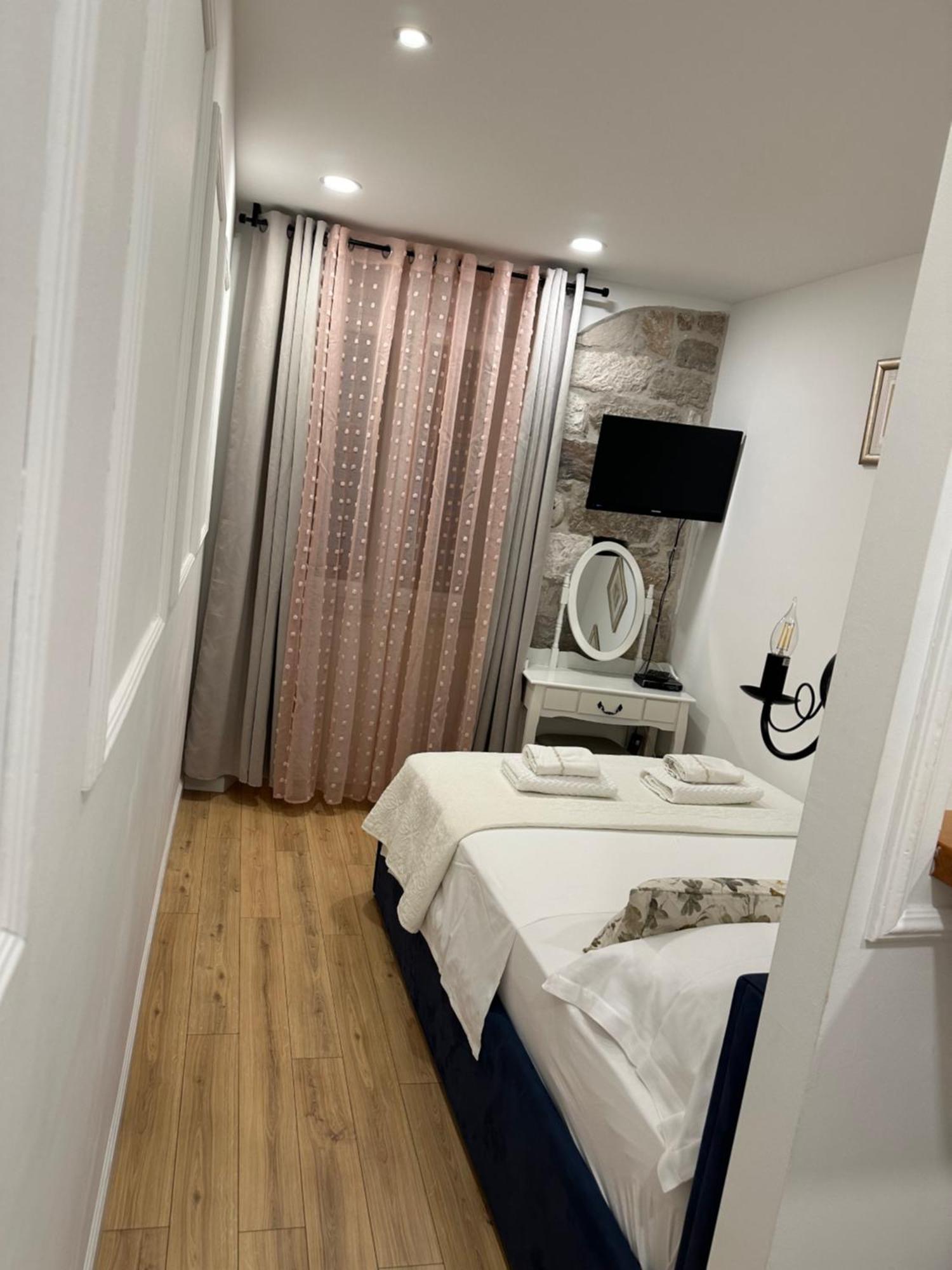Apartment Old Town 2