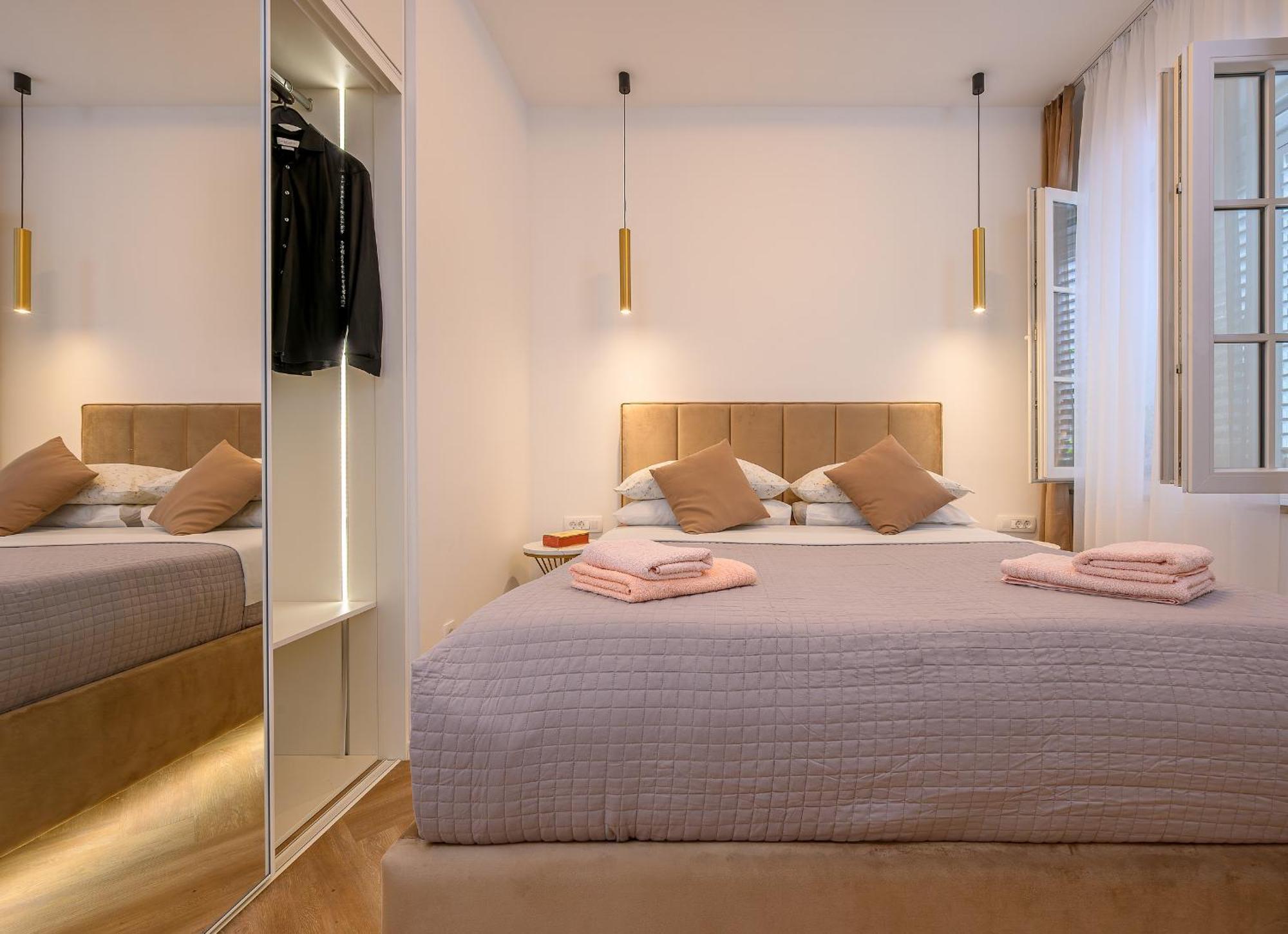 Guest house Jupiter Luxury 3*