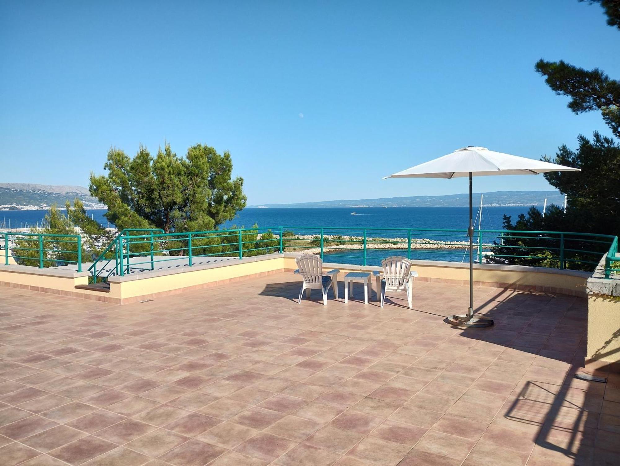 Old Captain's - In A Pine Wood By The Sea And Tennis Courts Appartement