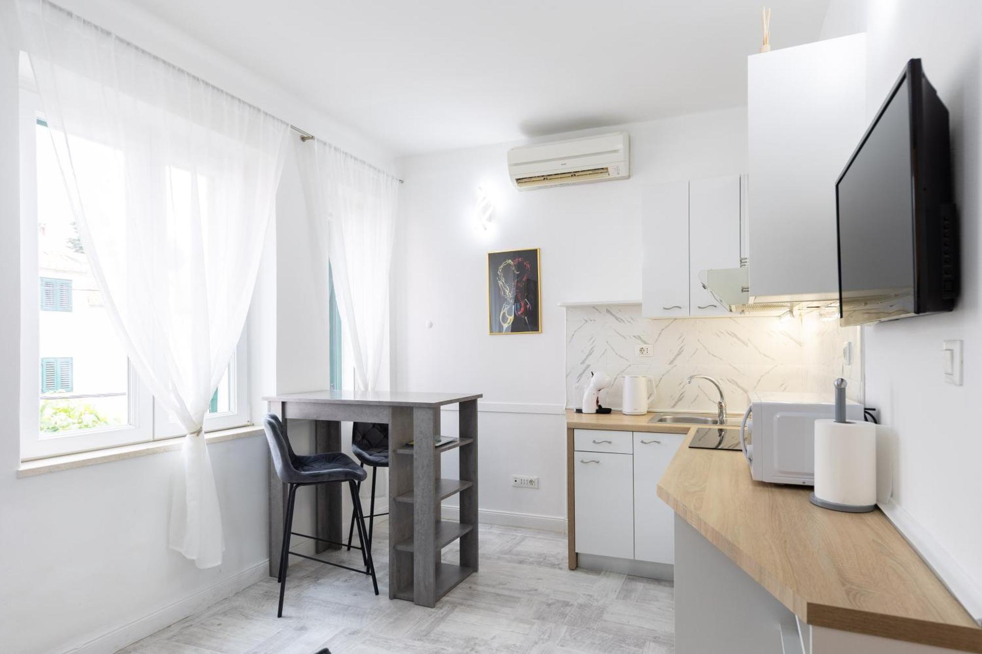Apartman Lions *