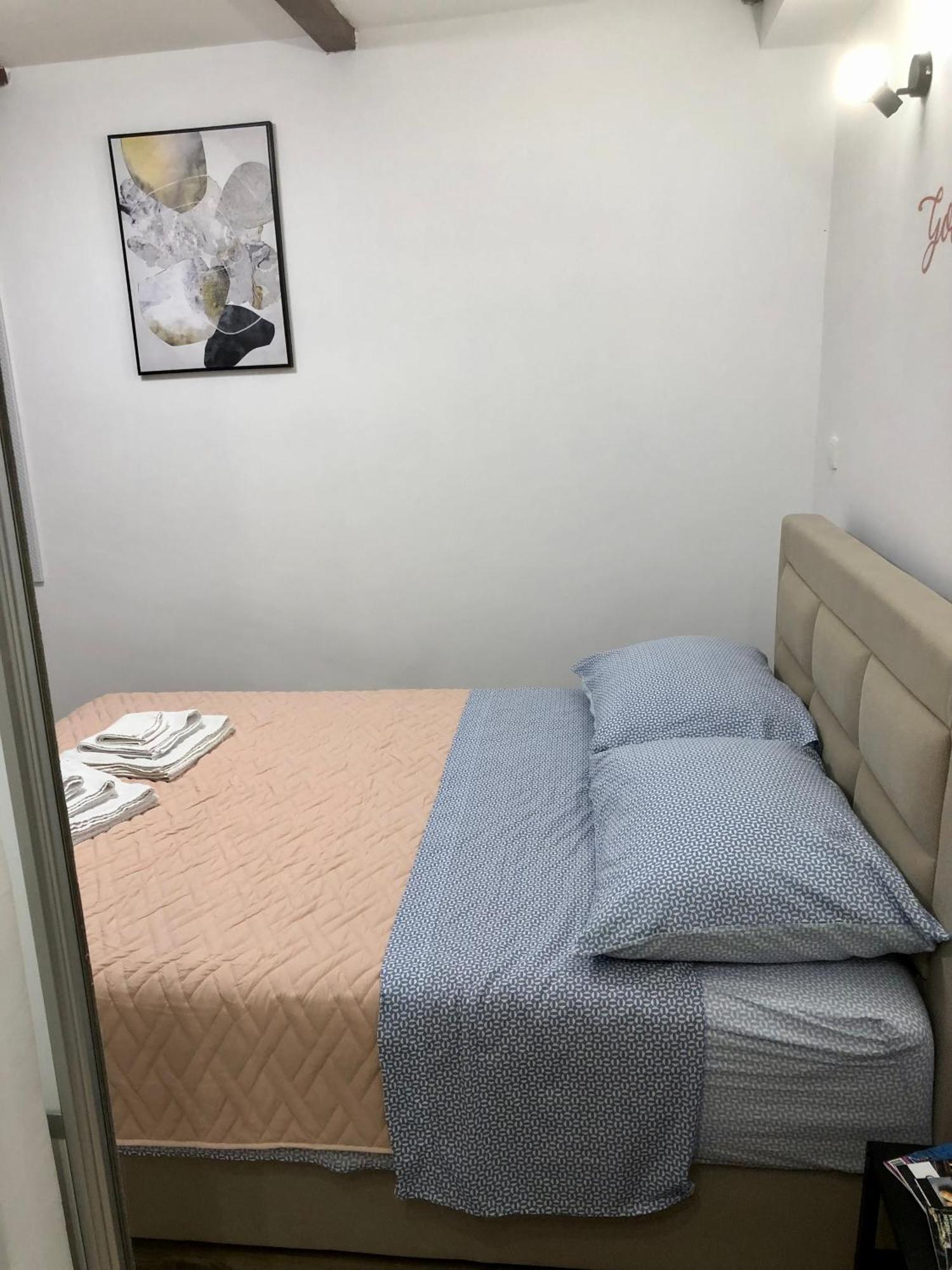 Apartment Blue Moon *