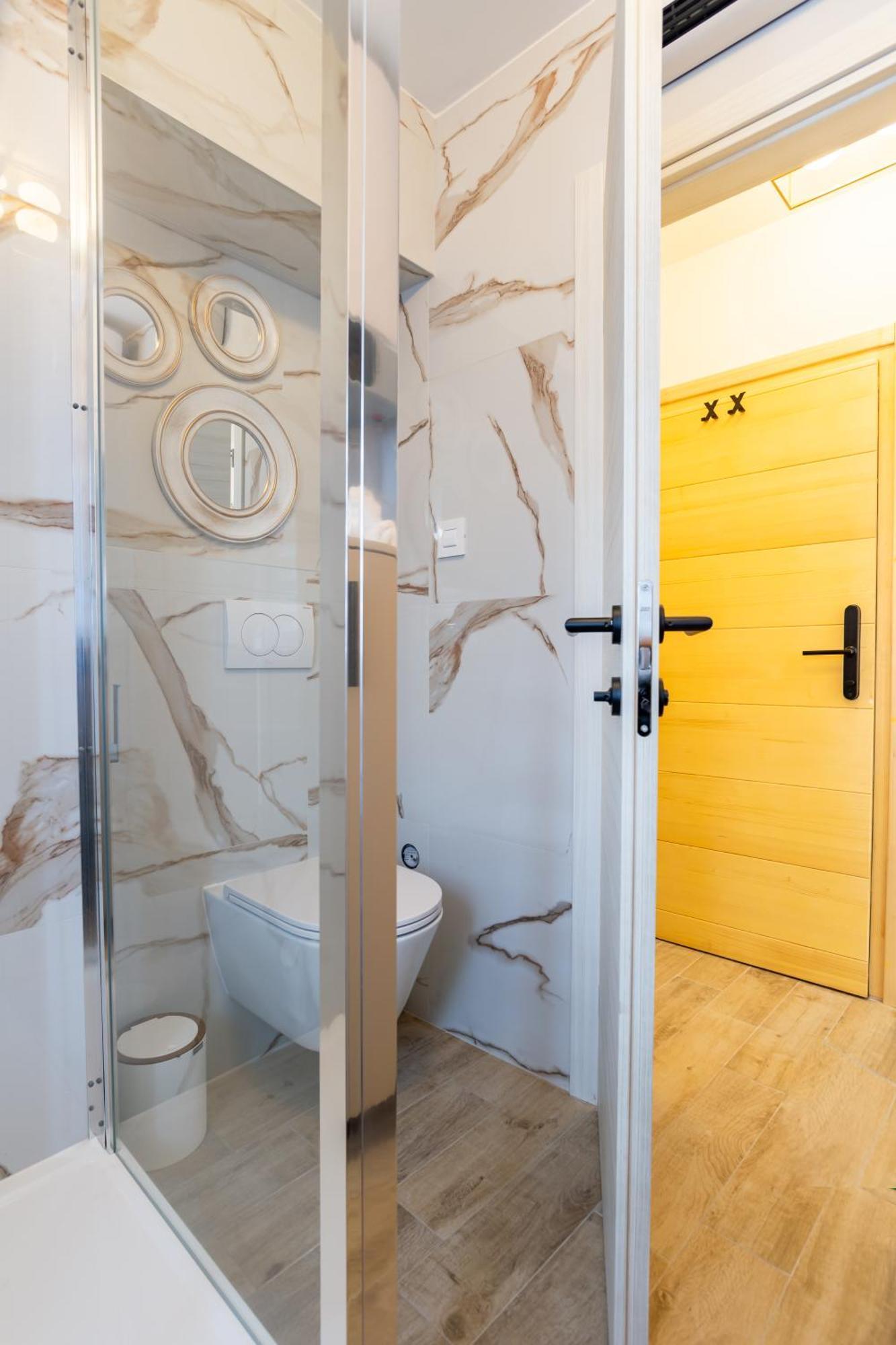 Luxury Lifestyle Gasthof
