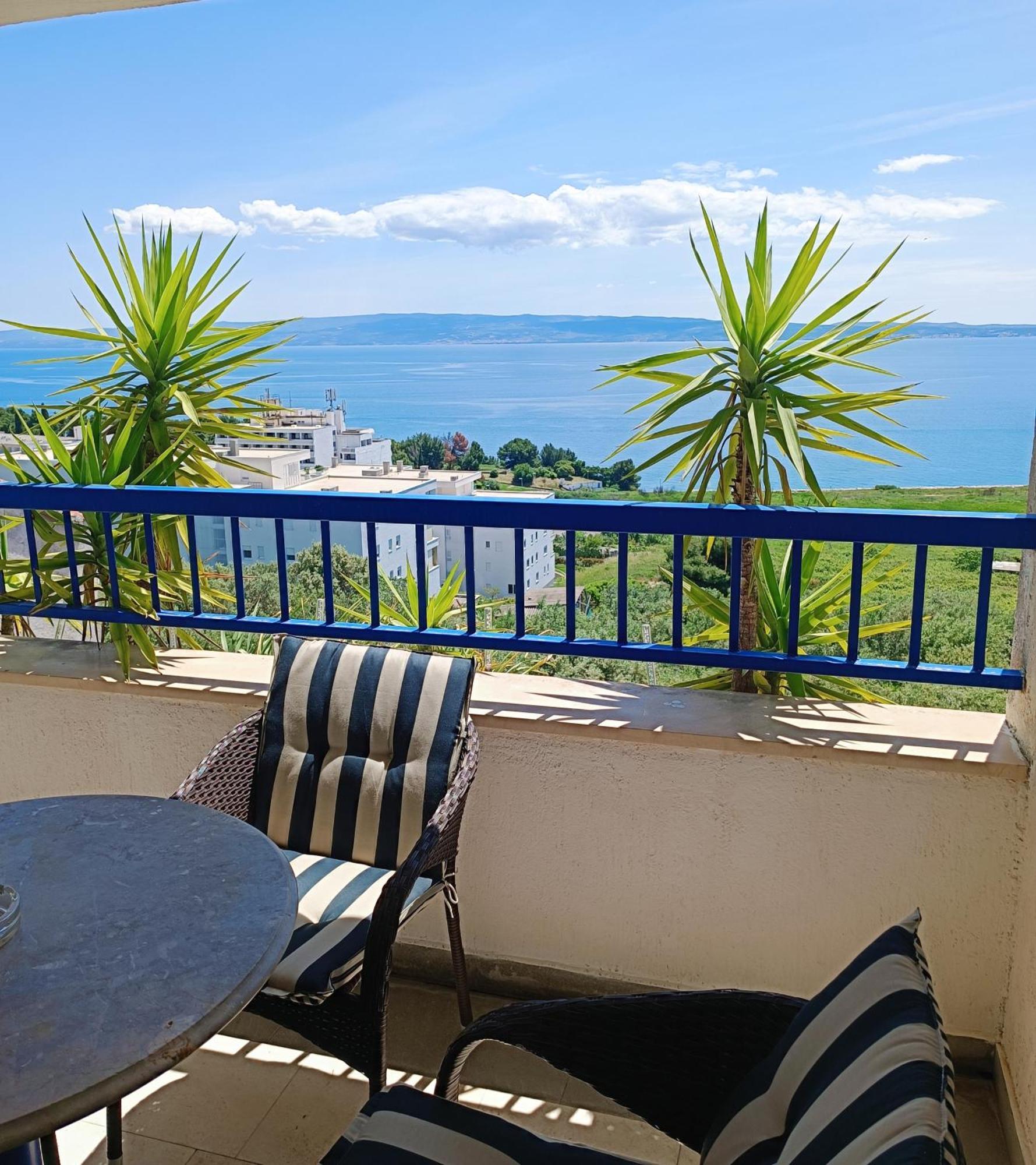 Lux Guest house 3*