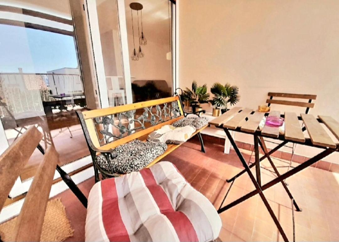 Beautiful Large Apartment, Walk To Beach Split