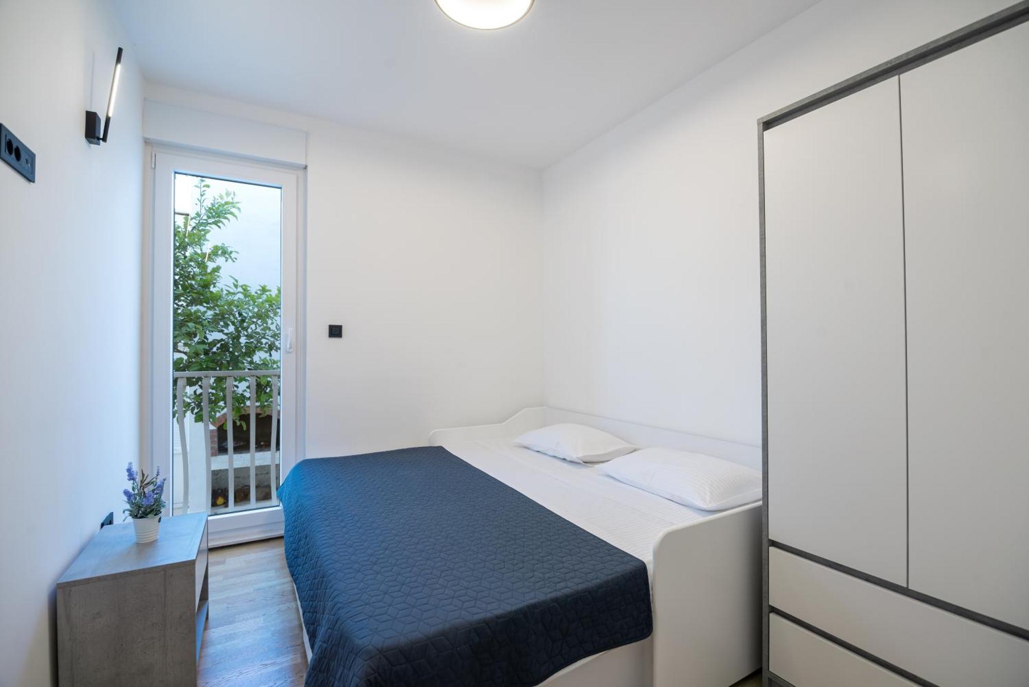 Royal Lux Apartment