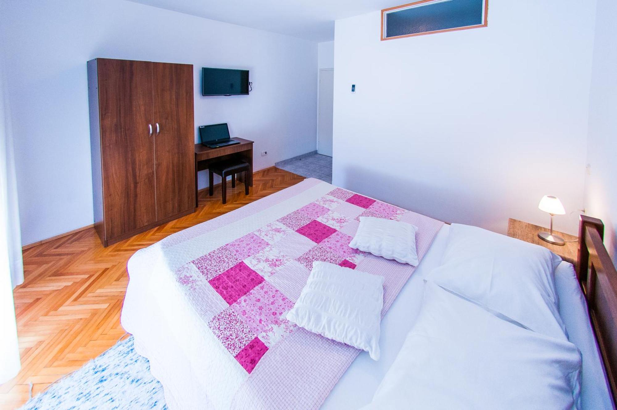 Rajic 3* Split