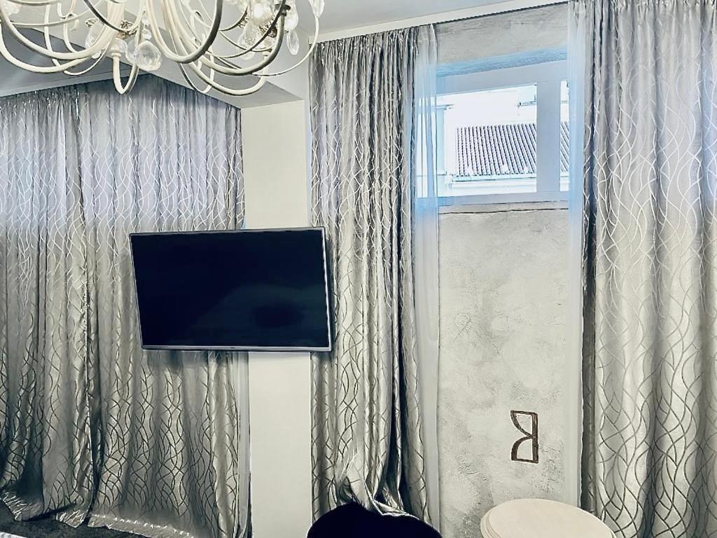 Prima Luce Downtown Hotel 4*