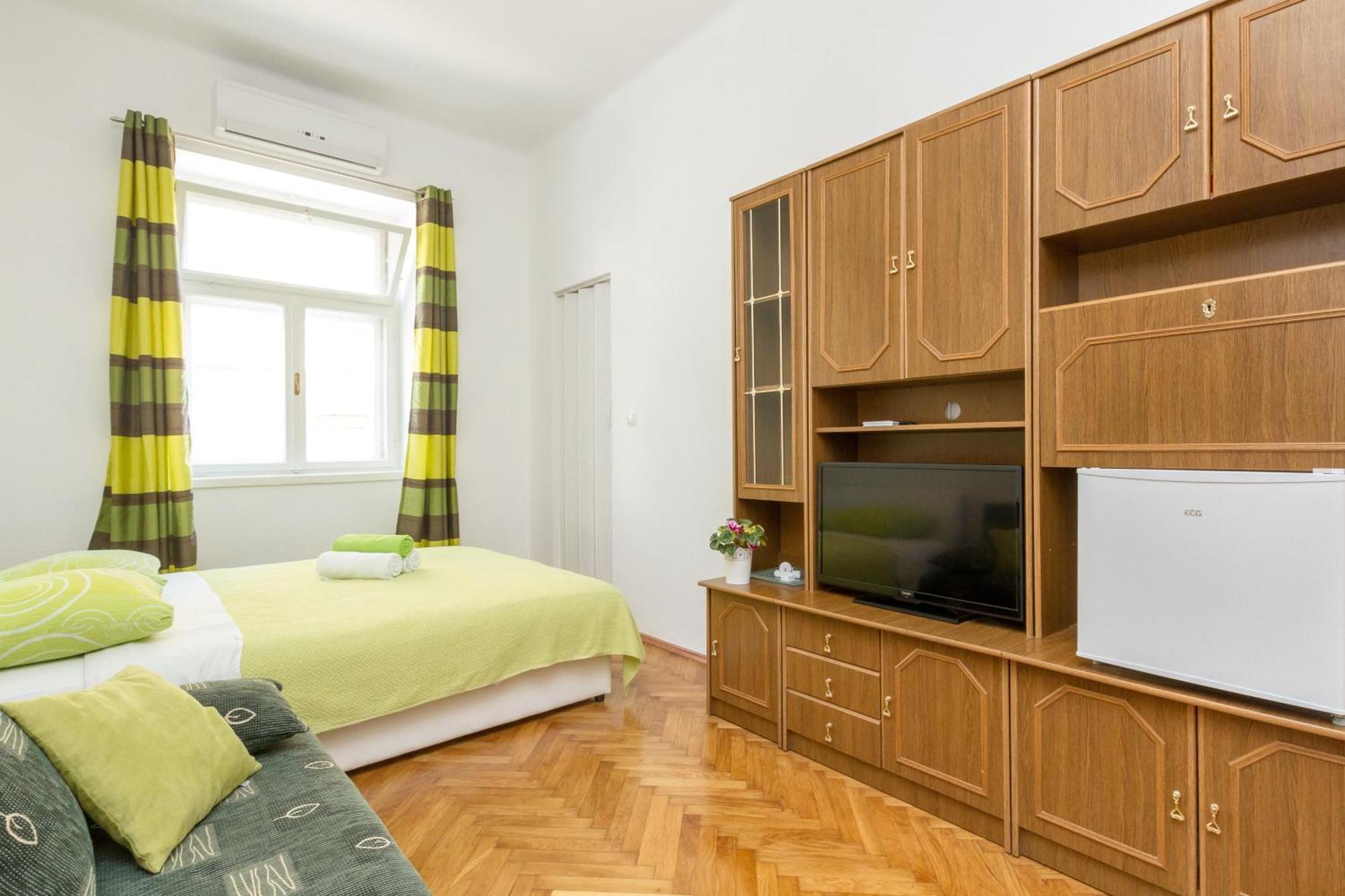 Jardin 3* Split