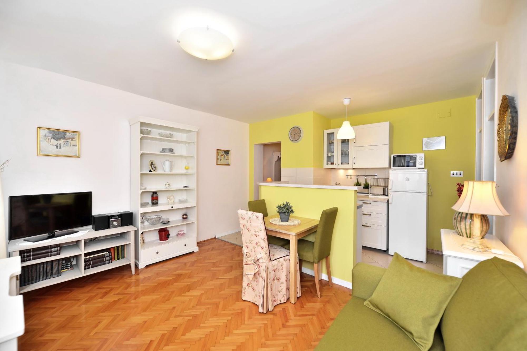 Zoran Apartman *