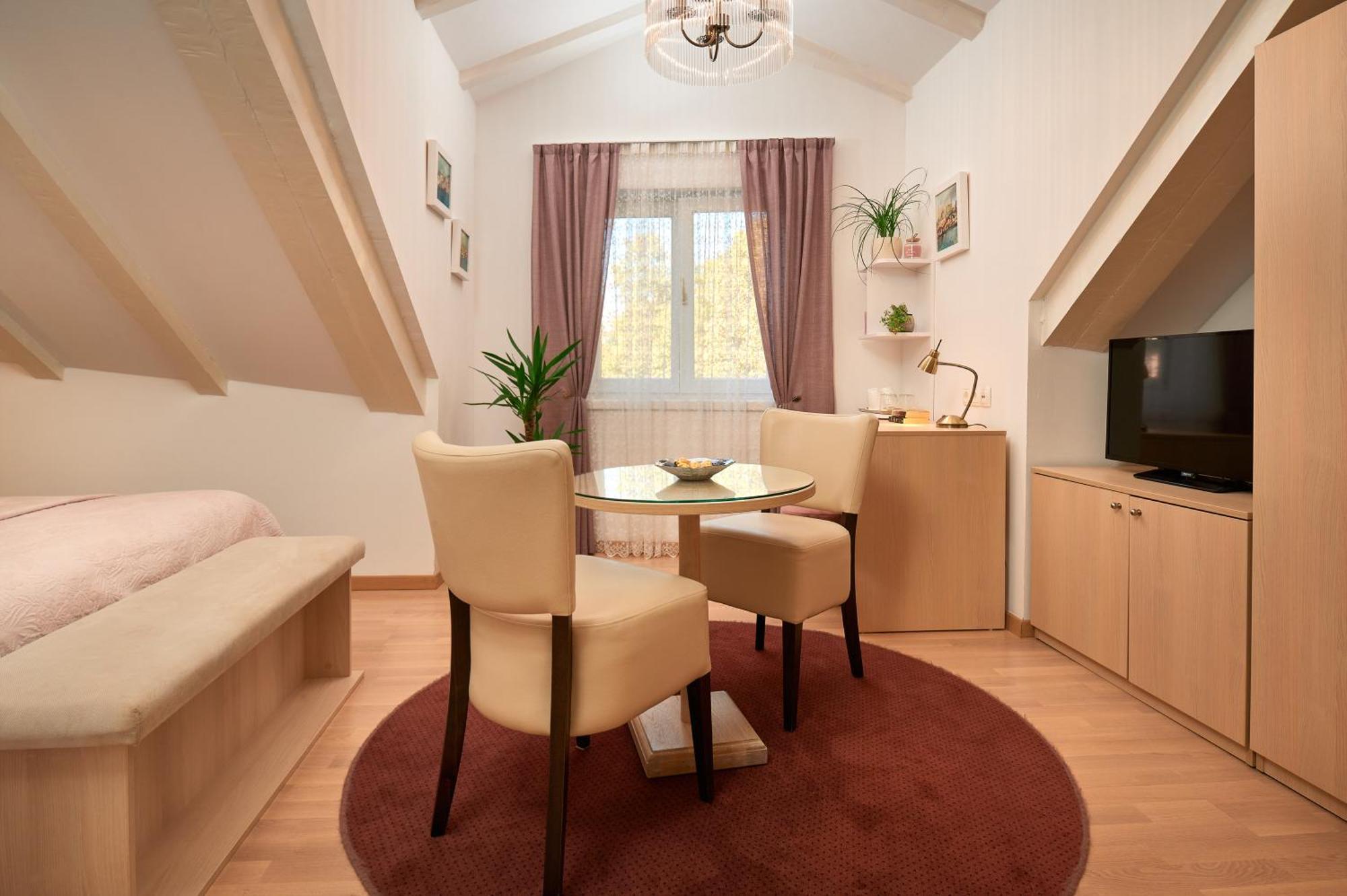 Lanterna Guest house