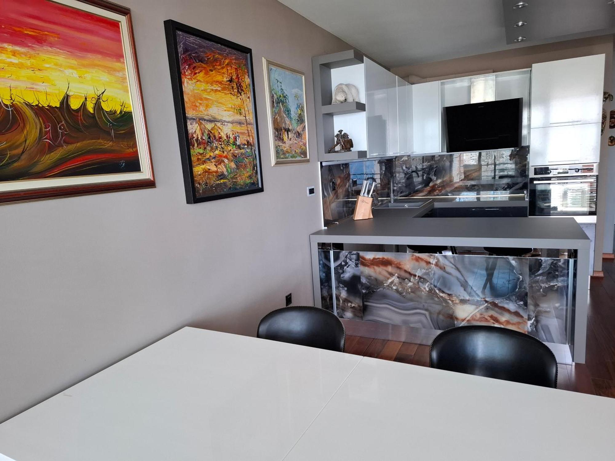 View Apartment *
