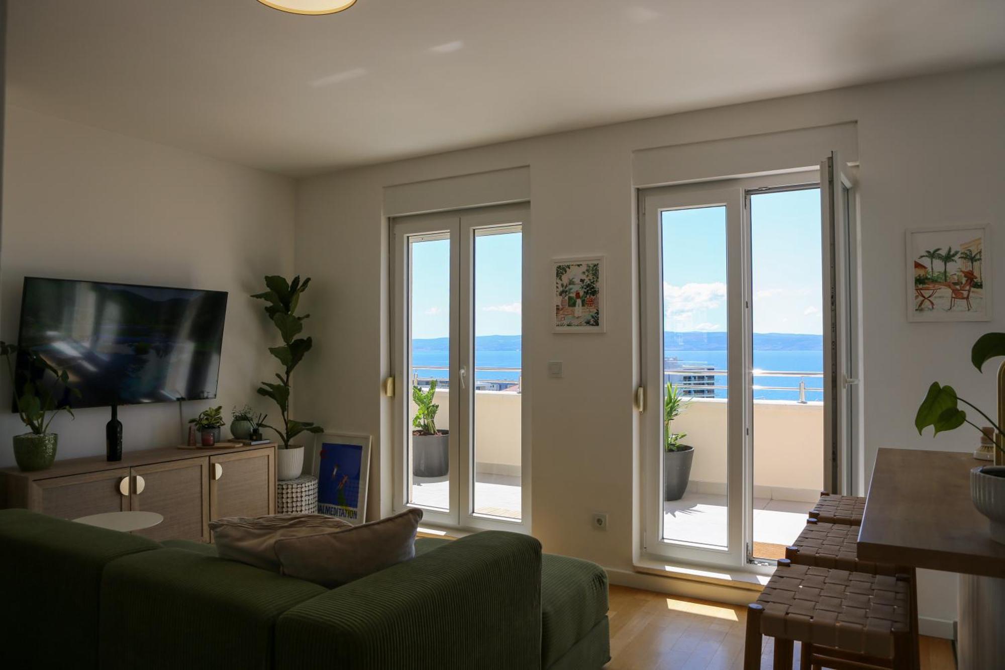 Kiki's Sea View Studio's