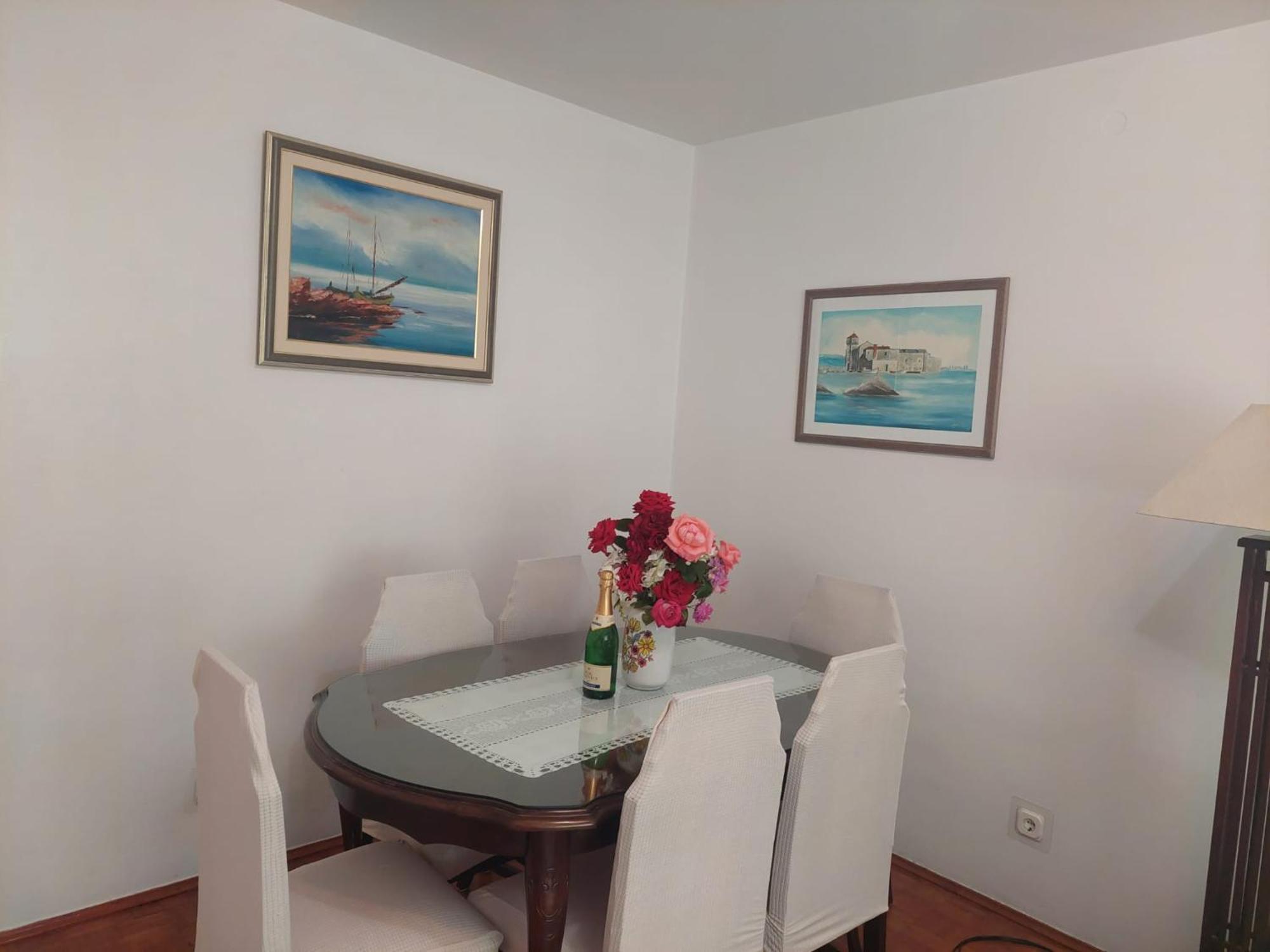 Vjera Apartment *